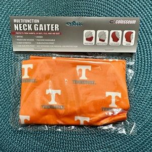 NEW Colosseum multifunctional neck gaiter